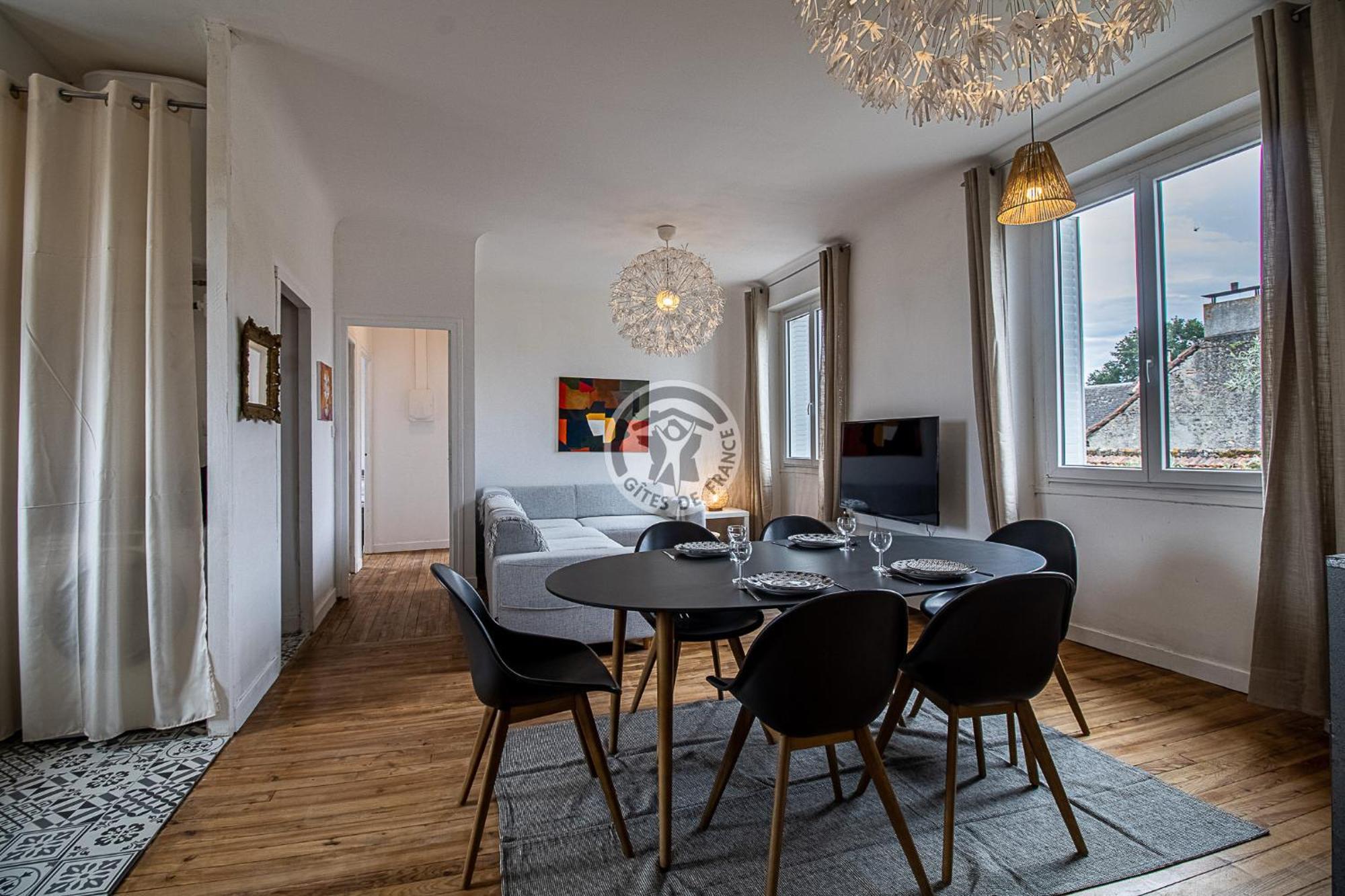 Location Appartement Des Pyrenees Borderes-sur-l'Echez Ruang foto
