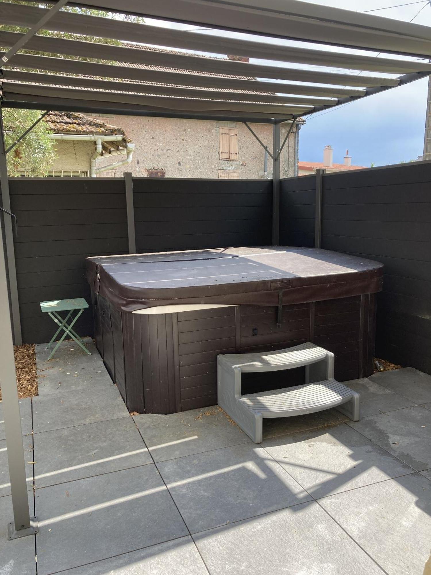 Location Appartement Des Pyrenees Borderes-sur-l'Echez Bagian luar foto