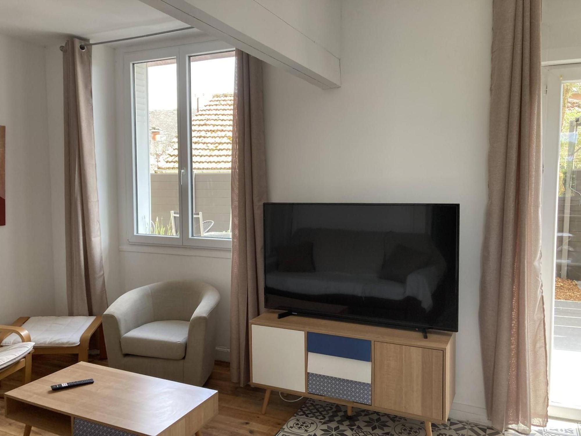 Location Appartement Des Pyrenees Borderes-sur-l'Echez Bagian luar foto