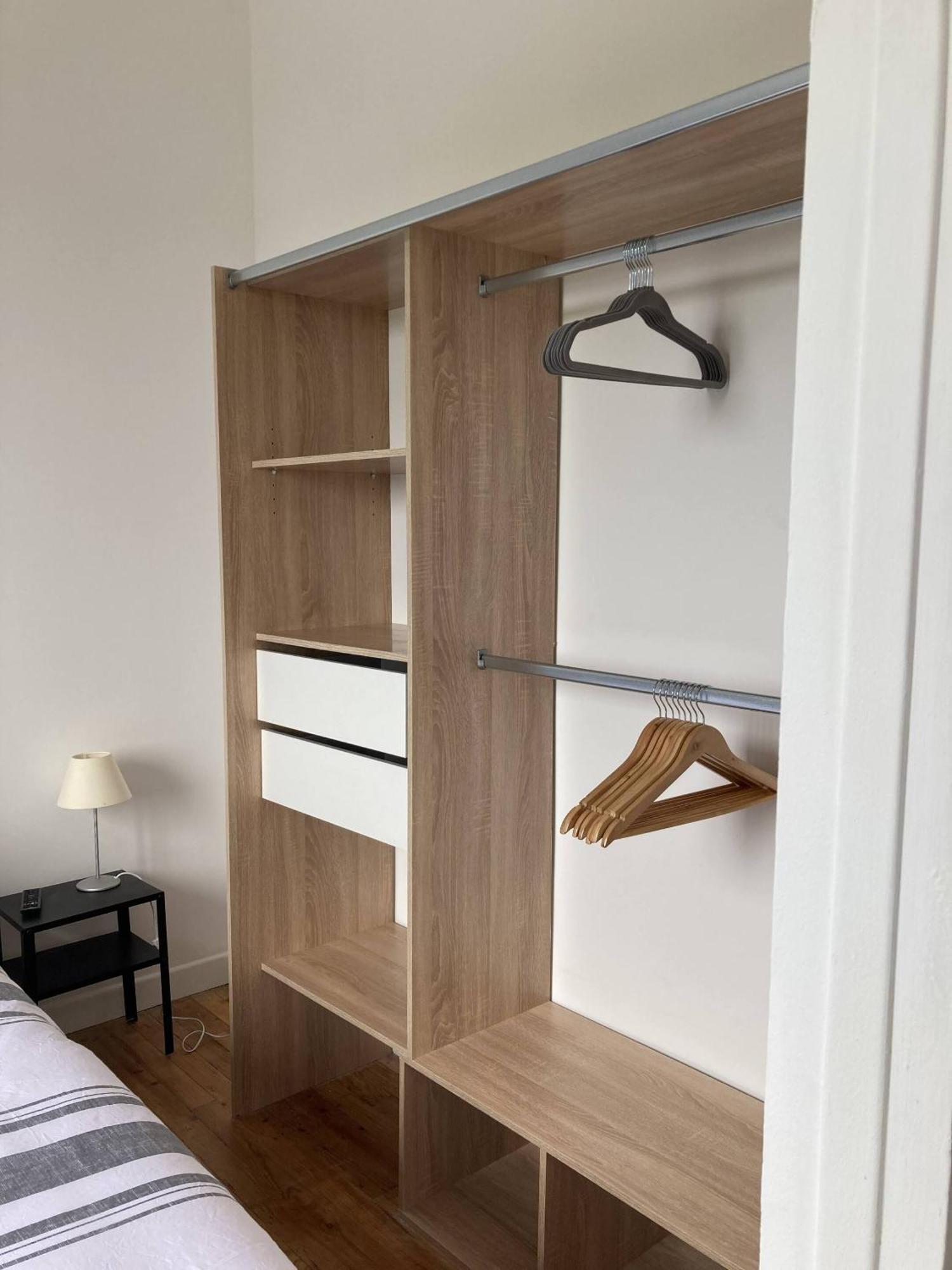 Location Appartement Des Pyrenees Borderes-sur-l'Echez Ruang foto